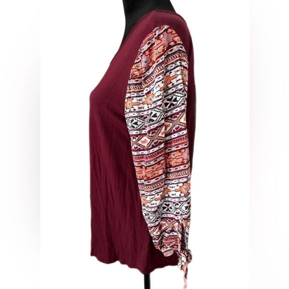 Dept222 Burgundy top with Aztec sleeves. Size Large - Picture 6 of 10